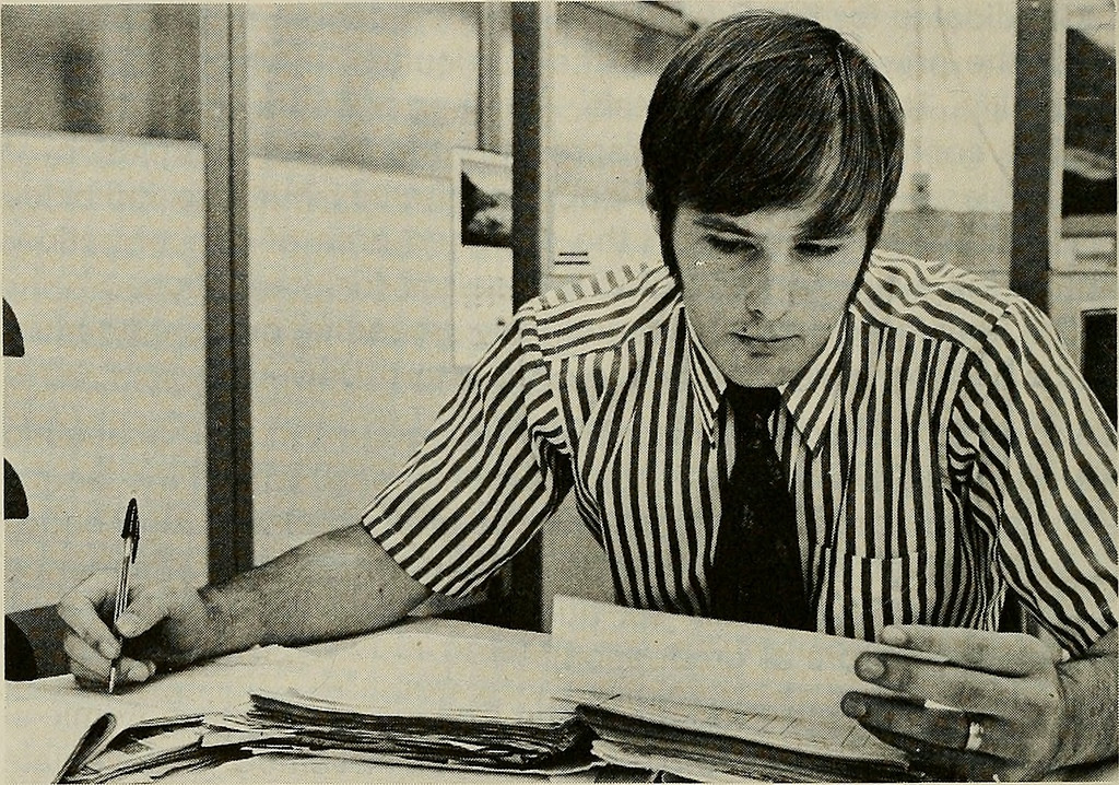 14741056826_4a16705087_b